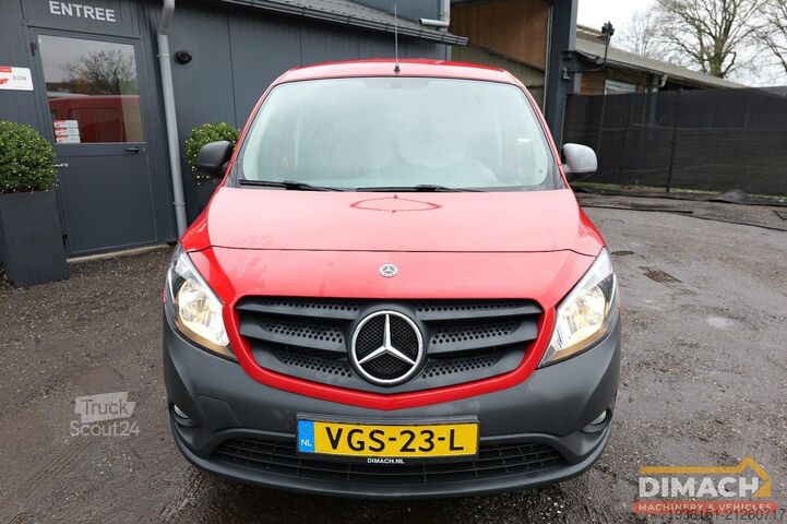 Furgoneta Mercedes-Benz CITAN Citan - rood - schuifdeur - weinig km - a...