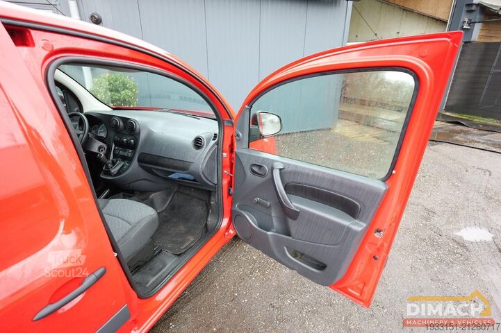 Furgoneta Mercedes-Benz CITAN Citan - rood - schuifdeur - weinig km - a...