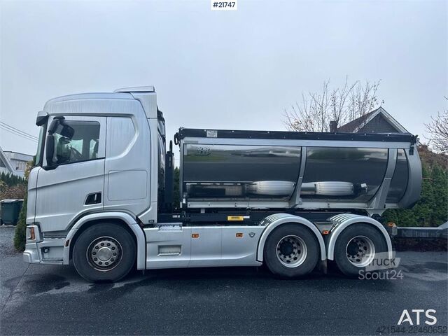  Scania R660 6x4 Asphalt Truck