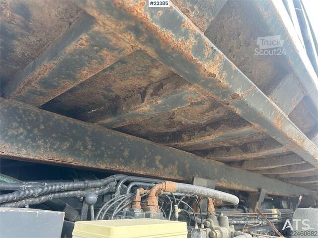 Savivartis Scania R124/400 hook truck w/ 26T hook and box. WATCH VID