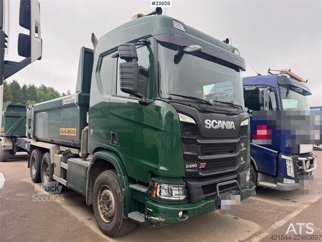 Kipper Scania R650 6x4 Tipper Truck with Istrail Tri-Axle Traile
