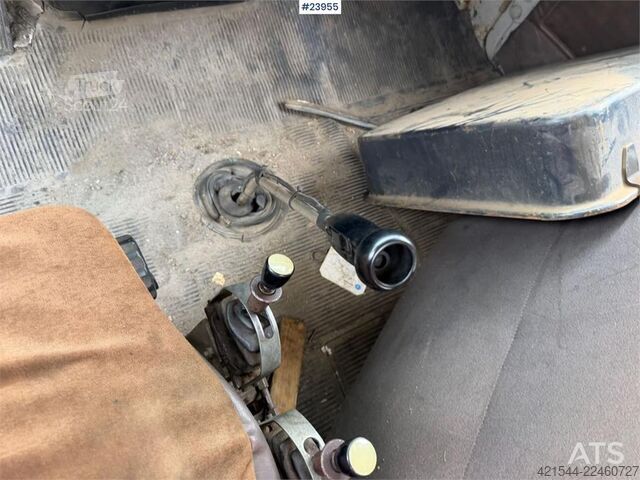 Kippiauto Scania LS 111S42 truck. Repair object