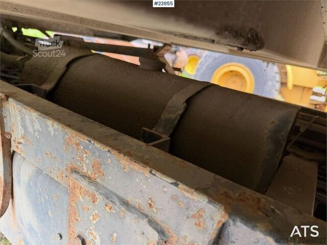 Kippiauto Scania LS 111S42 truck. Repair object