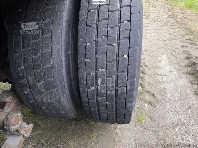Kippiauto Scania LS 111S42 truck. Repair object
