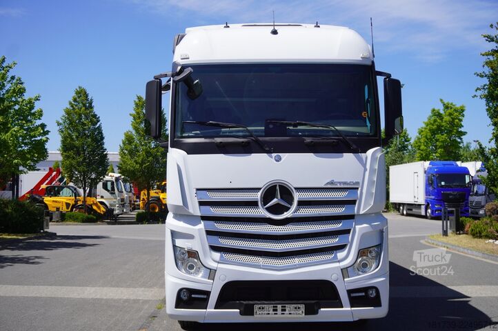 Gekoelde vrachtwagens Mercedes-Benz Actros 2542 / GIGA cabin / Thermoking