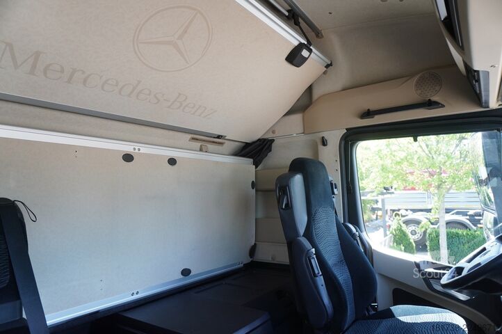 Gekoelde vrachtwagens Mercedes-Benz Actros 2542 / GIGA cabin / Thermoking