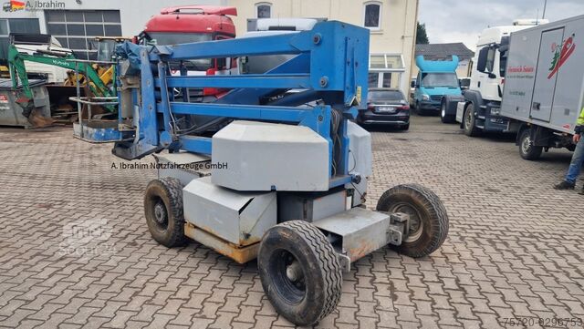 Selbstfahrende Arbeitsbühne Genie 45/22 Elektro 15,70 m Höhe, 7,70 m Reichweite dem Alter entspr.