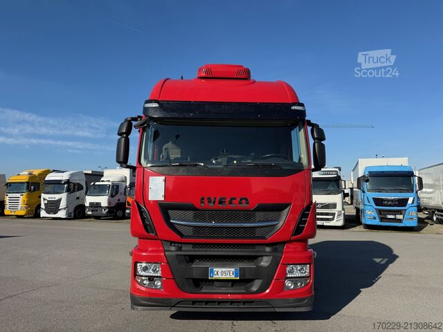 Camión con caja móvil Iveco STRALIS AS260S48