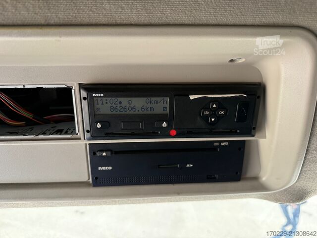 Camión con caja móvil Iveco STRALIS AS260S48