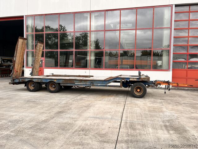 Tieflader Anhänger Müller-Mitteltal T3  3 Achs Tieflader mit ABS