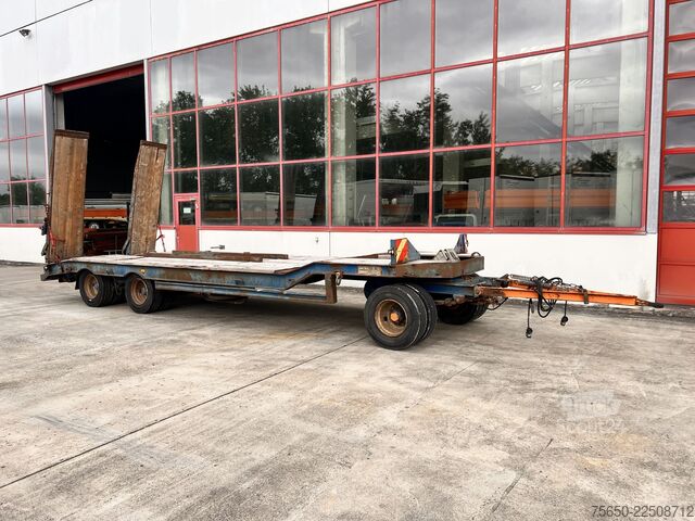 Tieflader Anhänger Müller-Mitteltal T3  3 Achs Tieflader mit ABS