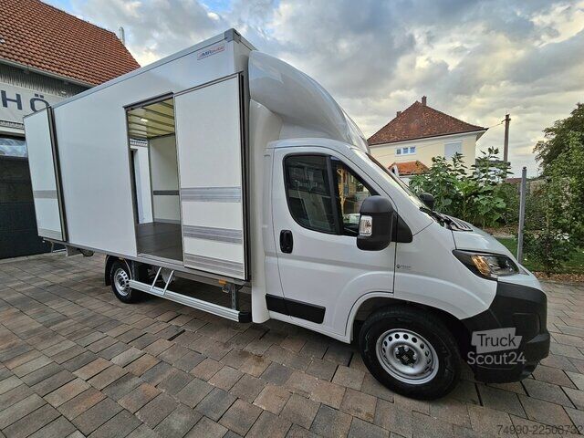 Varebil Fiat Ducato MAXI 35 Sandwichkoffer 4,9 Meter Navi