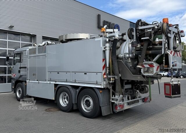 Вакуумен цистерна камион man TGA 26.430 6x2 Liftachse Müller Kanalreiniger Fahrer/Beifahrertür als Schiebetüre