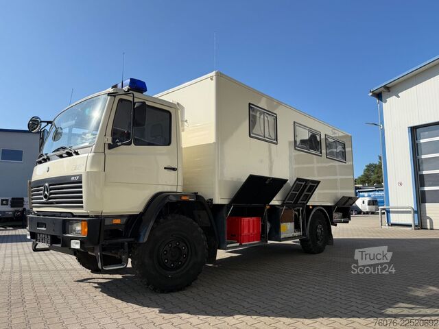 Camião de caixa fechada MERCEDES-BENZ 917 A 4x4 Allrad Einzelbereift 6m Koffer Klima