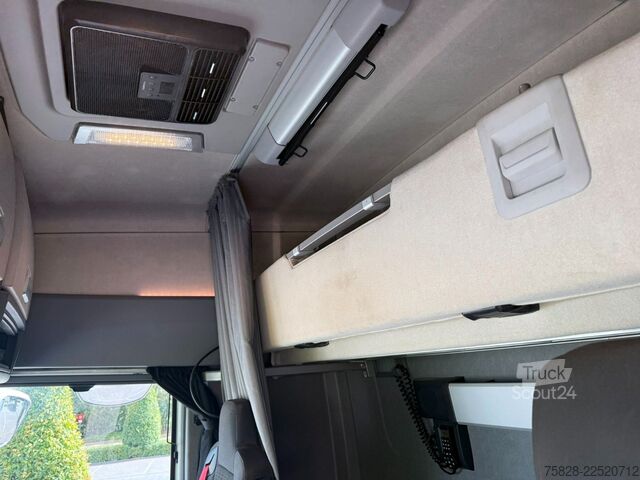 Tracteur routier standard RENAULT T High 520 / Bycool