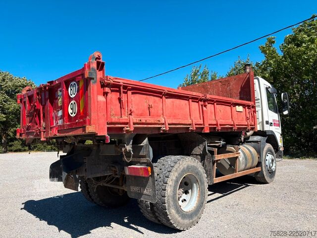 Camion benne VOLVO FM7  310  /  3 seiten Kipper