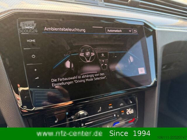 Minibus VW Passat Variant Alltrack 4Motion 2.0 TDI HeadUP