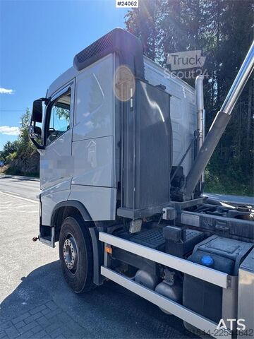  Volvo FH500 6x4 Tipper Truck – 116,000 km