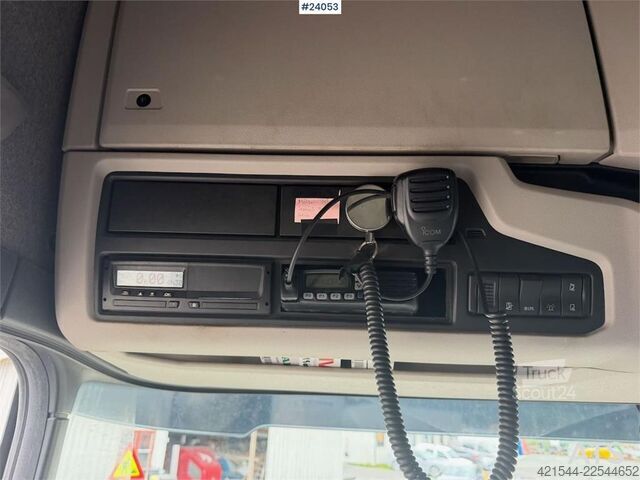 Standard-SZM Scania R580 6x2 tractor unit w/ tipping hydraulics and ne