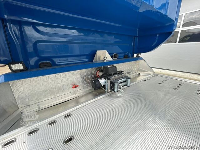 Biltransport skåpbil IVECO Daily Finanzierung oder Leasing möglich