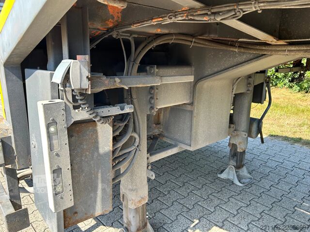 Semi-remorque surbaissée Nooteboom MCO-68-05 | MCO-68-05 | HEAVY SEMI-LOADER |