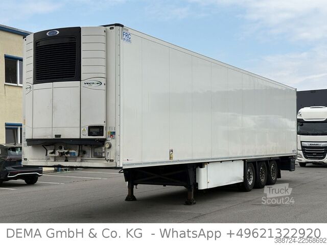Хладилен полуремарке SCHMITZ CARGOBULL SCBS3B*Carrier*Lift*ATP*Fleischhang*XLZertifikat