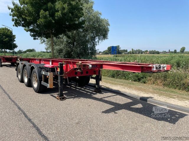 Μεταφορά εμπορευματοκιβωτίων Schmitz Gotha SRTC 20 FT Chassis / Tank / ADR / BPW Axles / D...