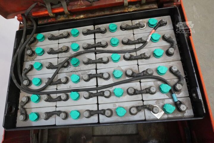 Iekrāvējs Linde E 18 Z 322