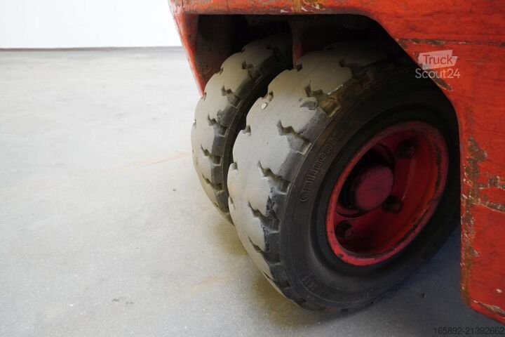 Iekrāvējs Linde E 18 Z 322