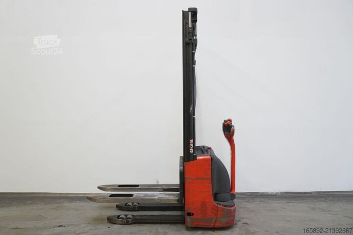 Stivuitor manual Linde L 12 1172