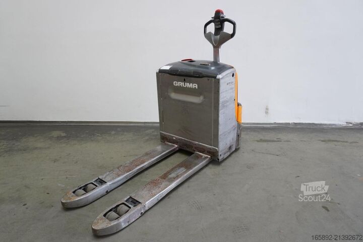 Manuālais palešu ratiņš Still EXU 20