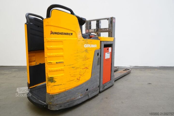 Stivuitor manual Jungheinrich ERD220