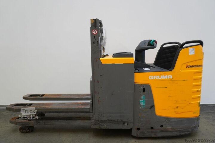 Stivuitor manual Jungheinrich ERD220