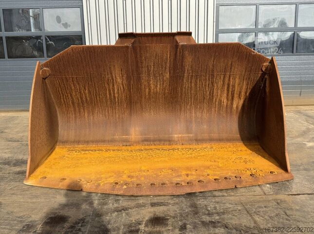 Standardskovl Caterpillar WP-125.40-330 ISO Volvo L150/180/220