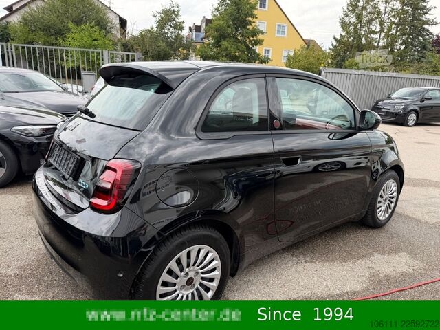 Van FIAT 500 e Red Paket Komfort Kamera PDC CARPLAY