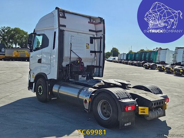 Estándar-SZM Iveco S-Way 460