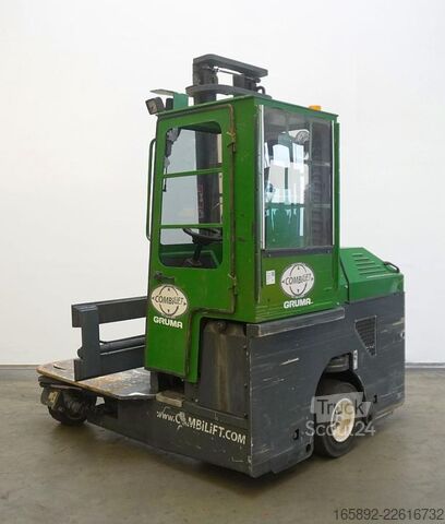 Dört yollu forklift Combilift C3000