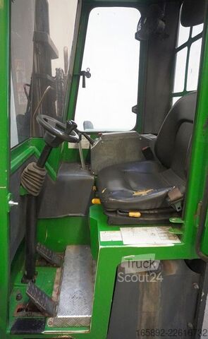 Dört yollu forklift Combilift C3000