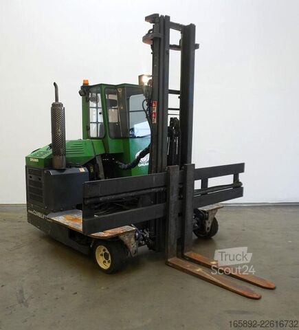 Dört yollu forklift Combilift C3000