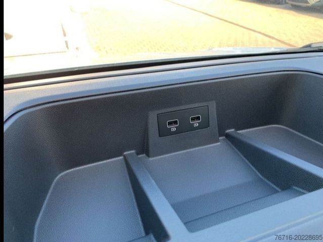 Duba panelată RENAULT Trafic KOMFORT L1H1 3,0t dCi 130 SORTIMO+KAMERA+