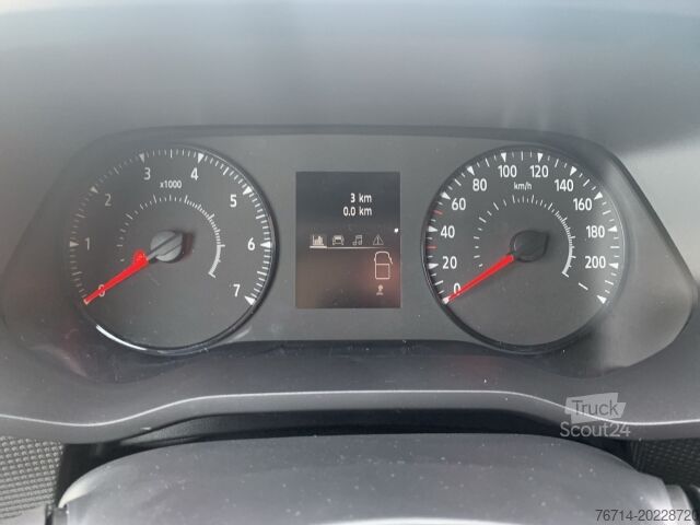 Skåpbil Renault KOMFORT L2H1 3,1t dCi 130 GJR+PDC+KLIMA KOMFORT L2H1 dCi 130 GJR+PDC+KLIMA