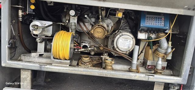 Танкер IVECO AD190S36/P Tankwagen Diesel+Heizöl A3