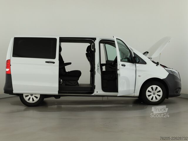 Minibus Mercedes-Benz Vito 116 CDI Tourer 2 x Schiebetür 5 Sitze