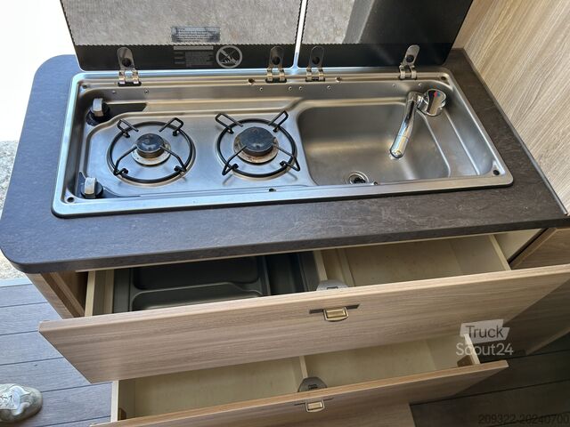 Rulotă/autocaravană Fiat Weinsberg Carabus 600 K | 4 Posti Letto | Completamente Attrezzato