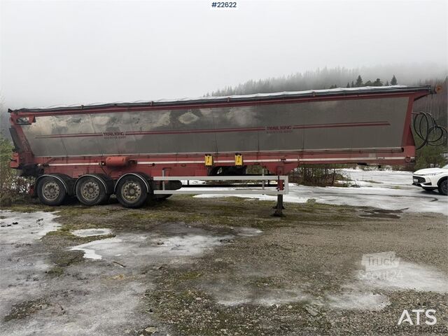 Vest-Trail Red River aszfalt félpótkocsi kitoló rendszerrel  Vest-Trail Red River asphalt semi with a push-off