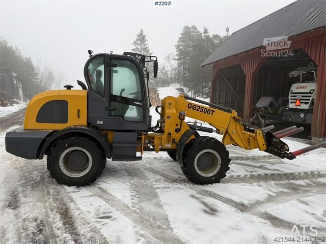 Rakodógép Günter Grossmann Ladowarka GG2500T telehandler with a bucket and l