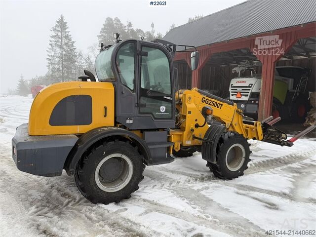 Rakodógép Günter Grossmann Ladowarka GG2500T telehandler with a bucket and l