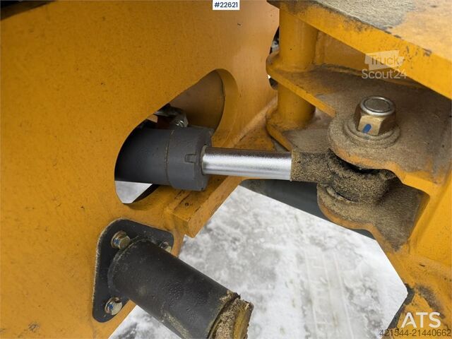 Yükleyici Günter Grossmann Ladowarka GG2500T telehandler with a bucket and l