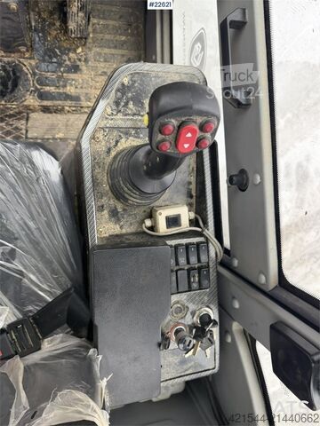 Yükleyici Günter Grossmann Ladowarka GG2500T telehandler with a bucket and l