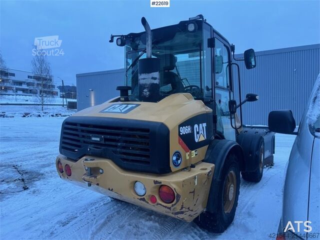 Rakodógép CAT 906H2